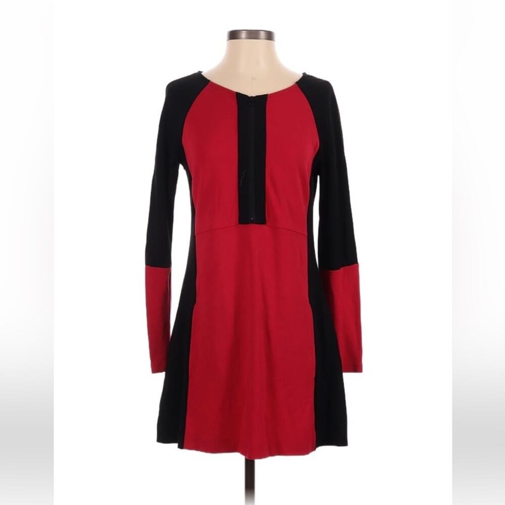 Lynn Ritchie Silver color block red and black long sleeved dress,‎ small